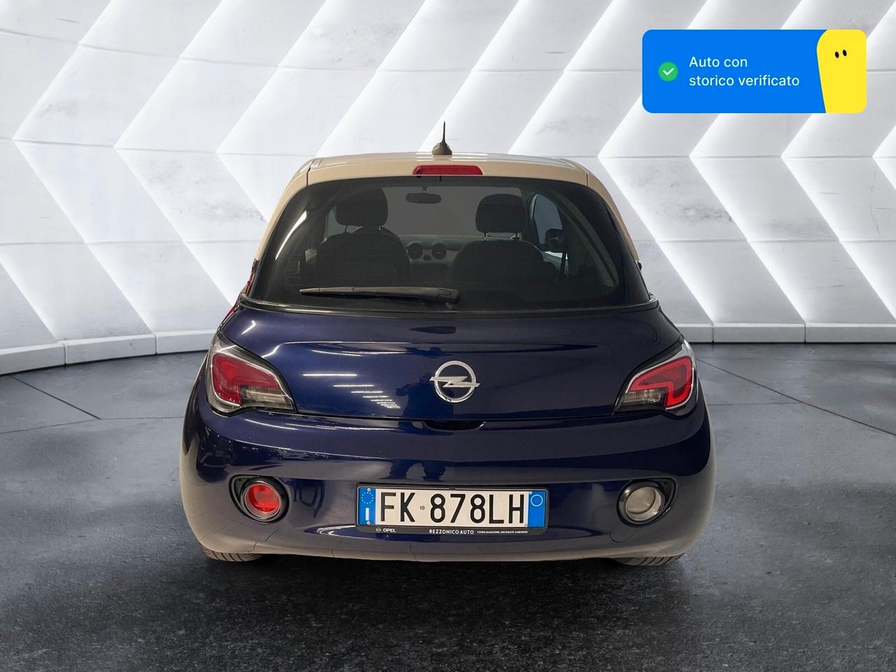 Opel Adam 1.2 70 CV Glam