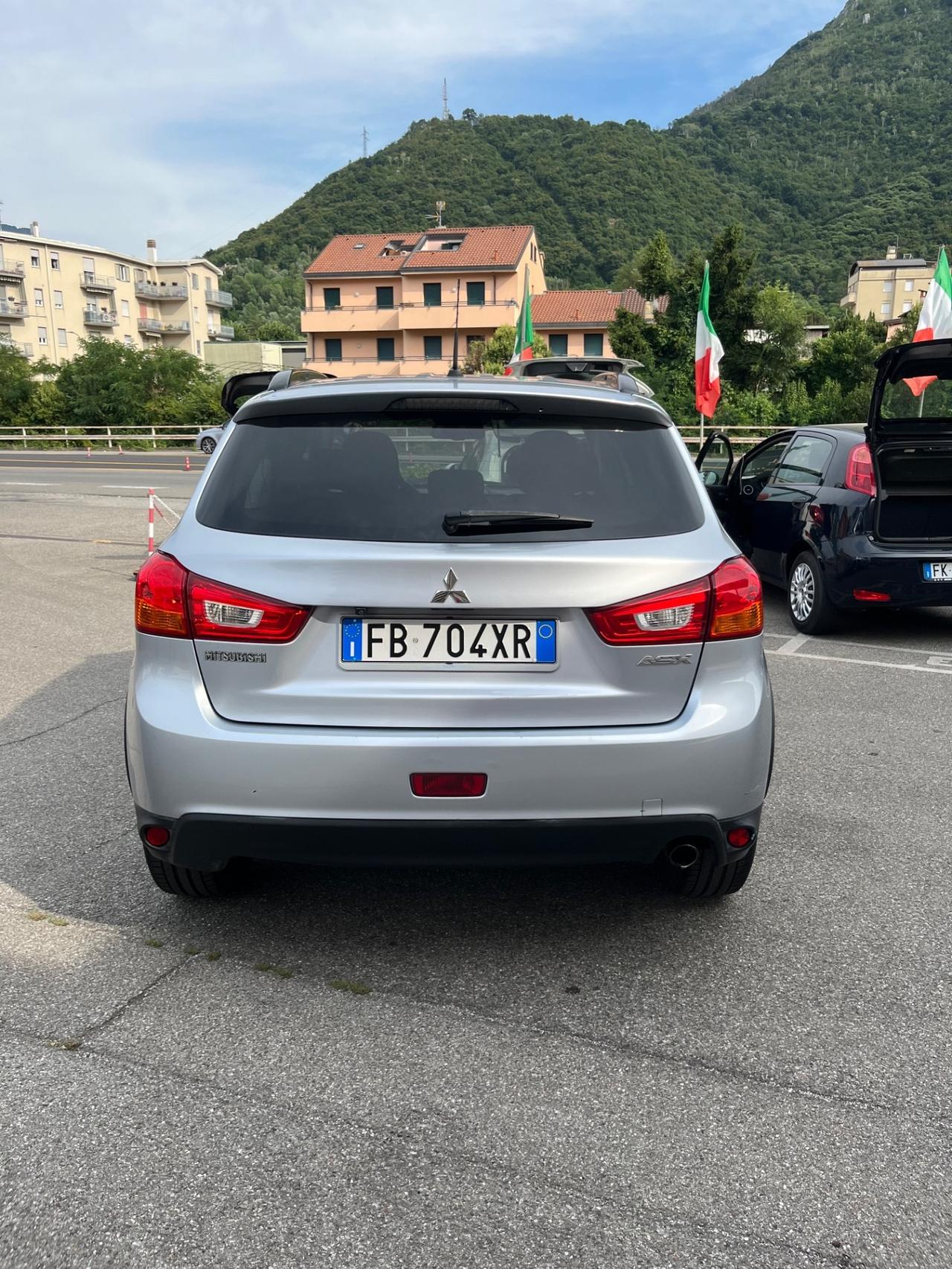 Mitsubishi ASX 1.6 2WD Invite