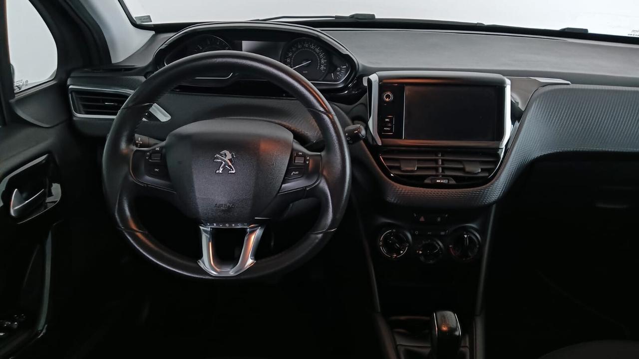 Peugeot 208 PureTech 82 Stop&Start 5 porte Signature