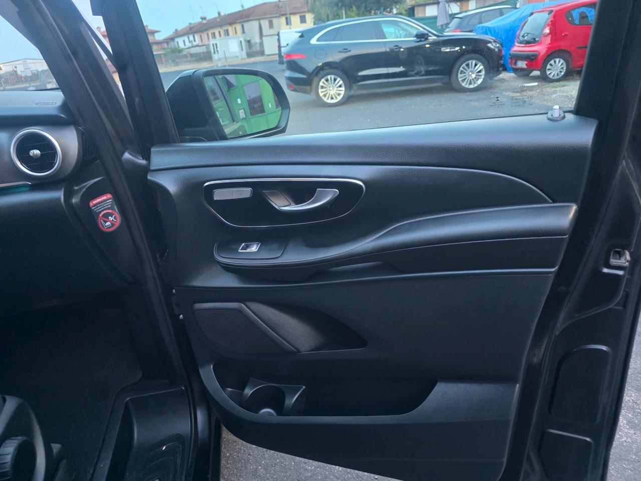 Mercedes-Benz Classe V 250 d in versione Extralonq