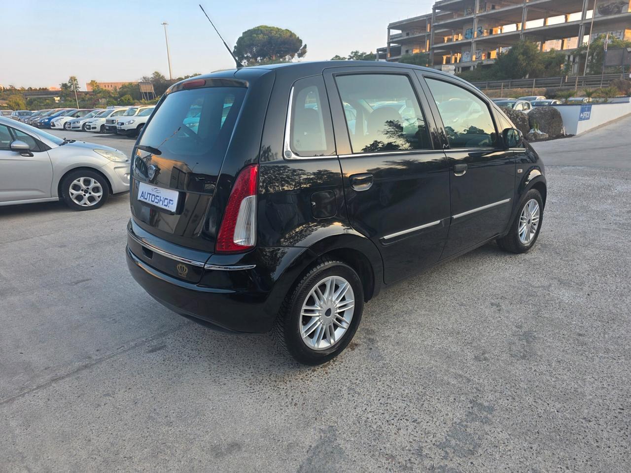 Lancia MUSA 1.4 16V EURO 5 Oro