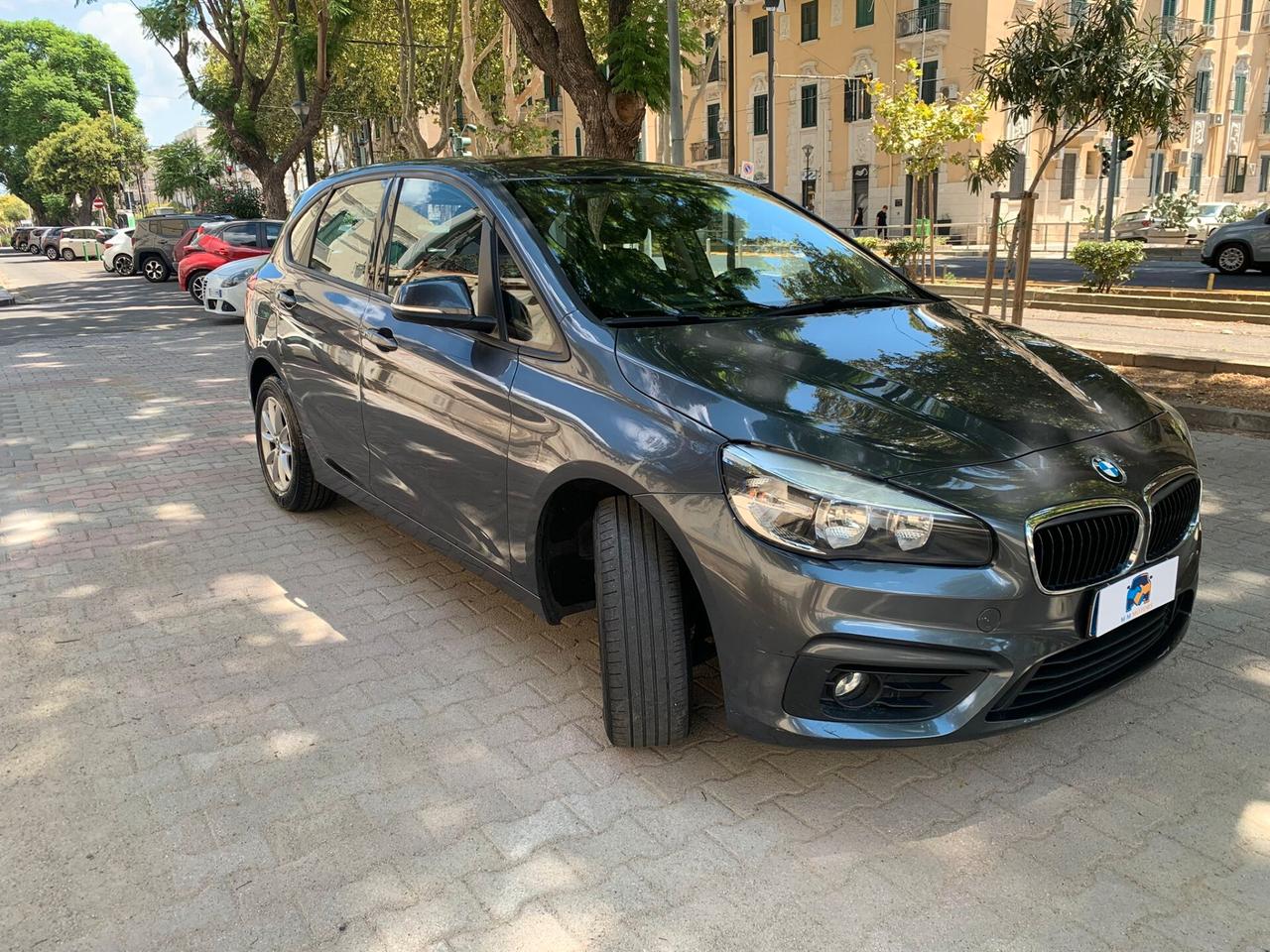 Bmw 2er Active Tourer 218d Advantage