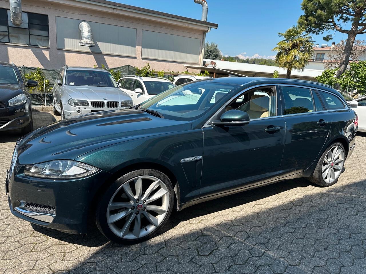 Jaguar XF Sportbrake 2.2 D 200 CV Luxury*EURO5B*FULL OPTIONAL