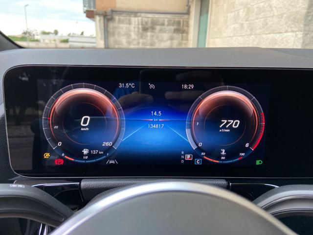 MERCEDES-BENZ GLA 200 d Automatic Sport Plus