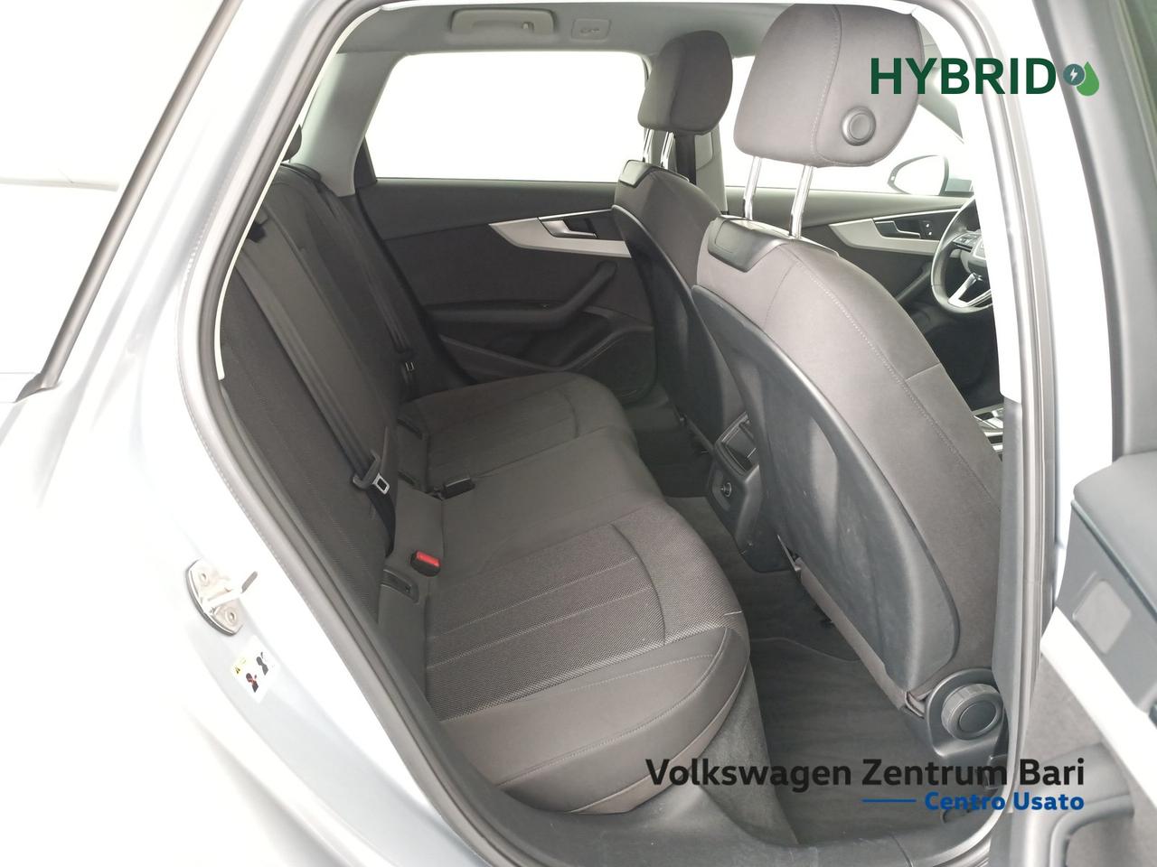 Audi A4 avant 30 2.0 tdi mhev business 136cv s-tronic