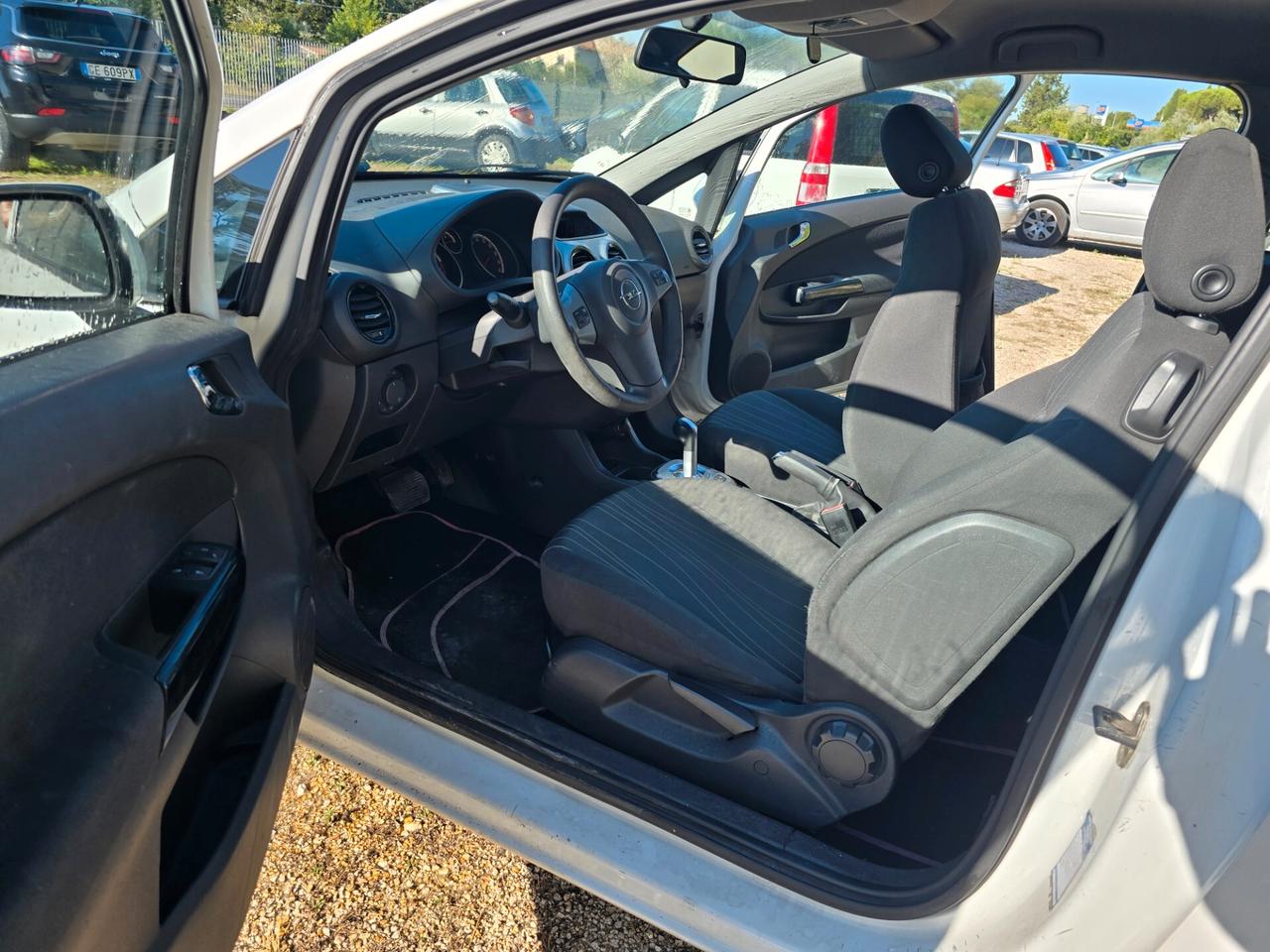Opel Corsa 1.4 16V 3 porte AUTOMATICA