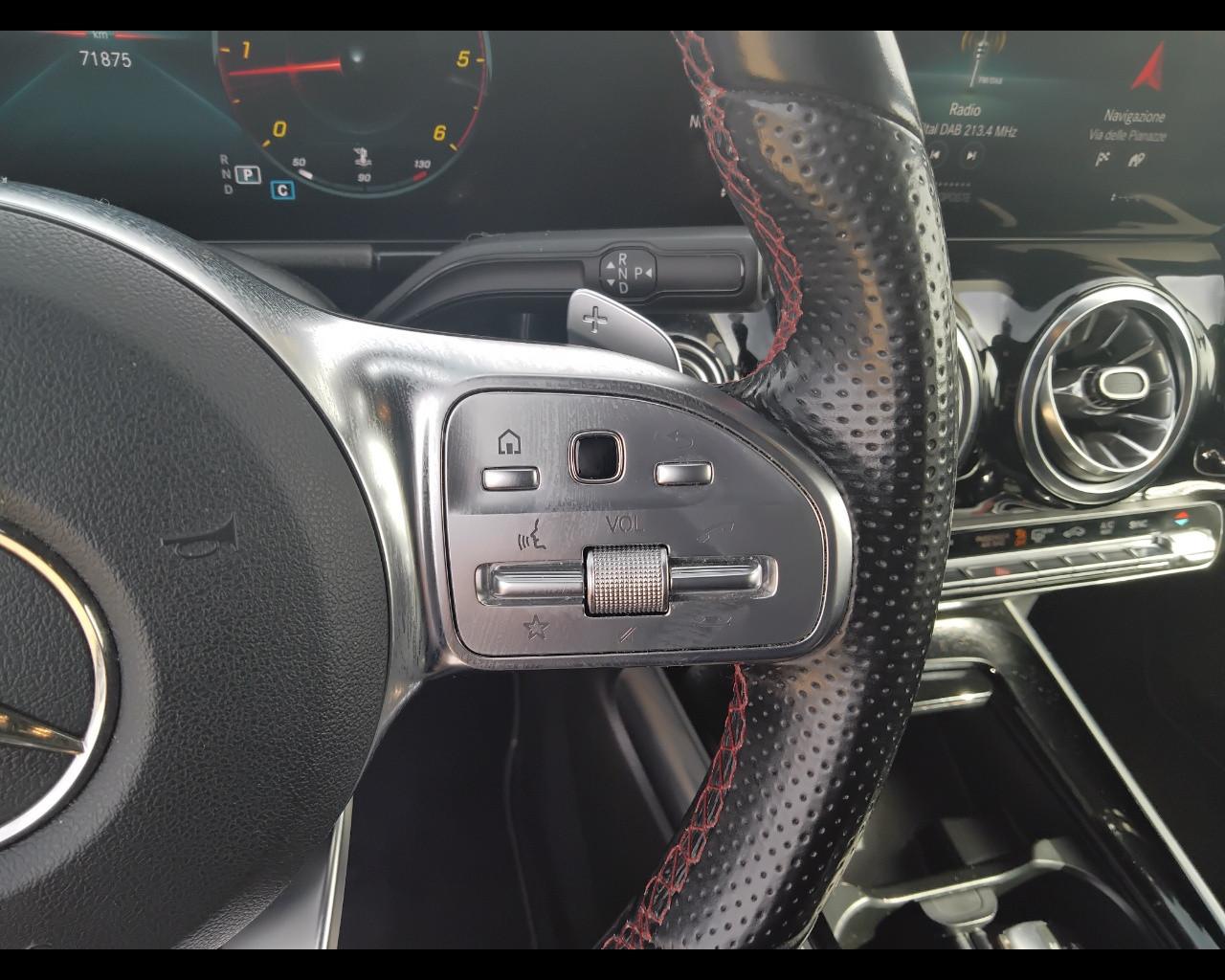 Mercedes-Benz GLA-H247 2020 - GLA 180 d Premium auto