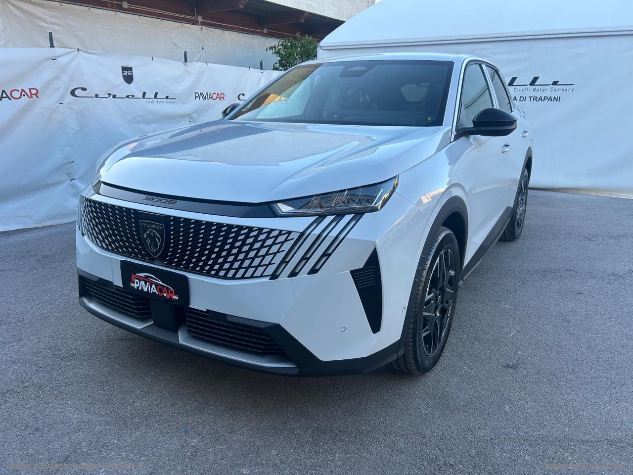 PEUGEOT 3008 Hybrid 145 e-DCS6 Allure KM/0