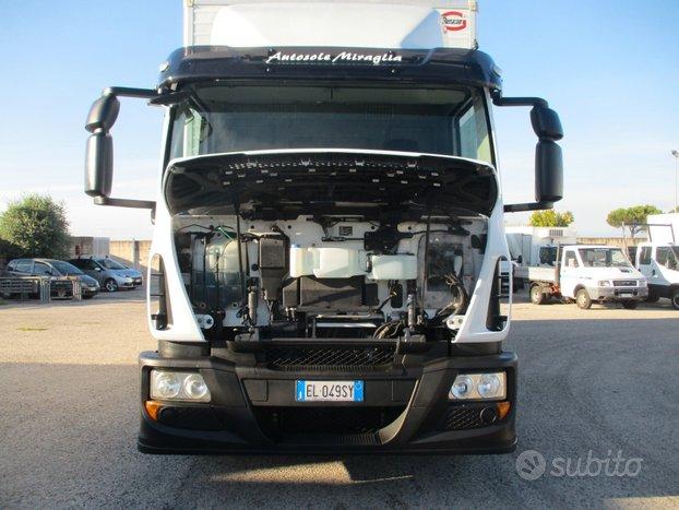 Iveco EUROCARGO 140/25 E5 FURGONE L 7.20M+PEDANA R