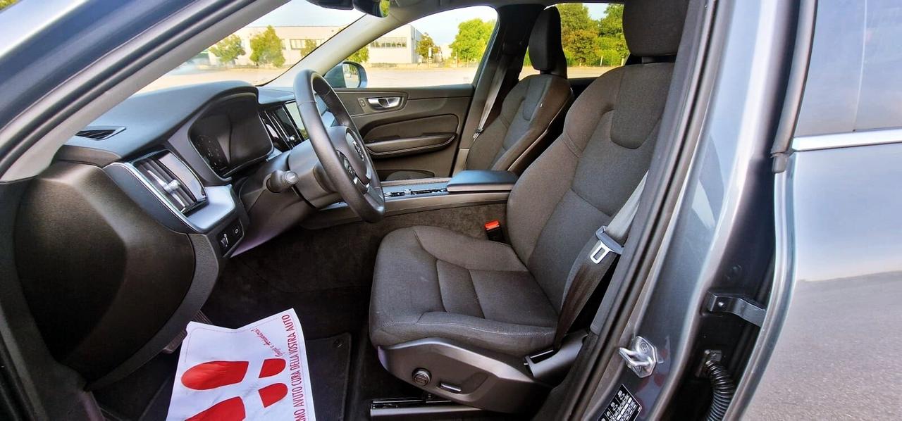 Volvo XC 60 XC60 B4 (d) AWD Geartronic Momentum Pro