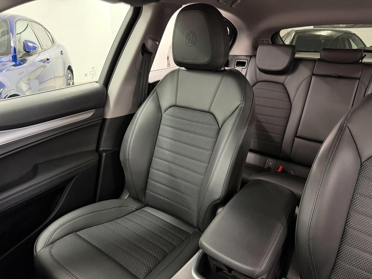 Stelvio 2.2 TD 190 CV SPRINT Q4 DISTRIBUZIONE ESEGUITA PERFETTA UNICO PROPRIETARIO TAGLIANDATA