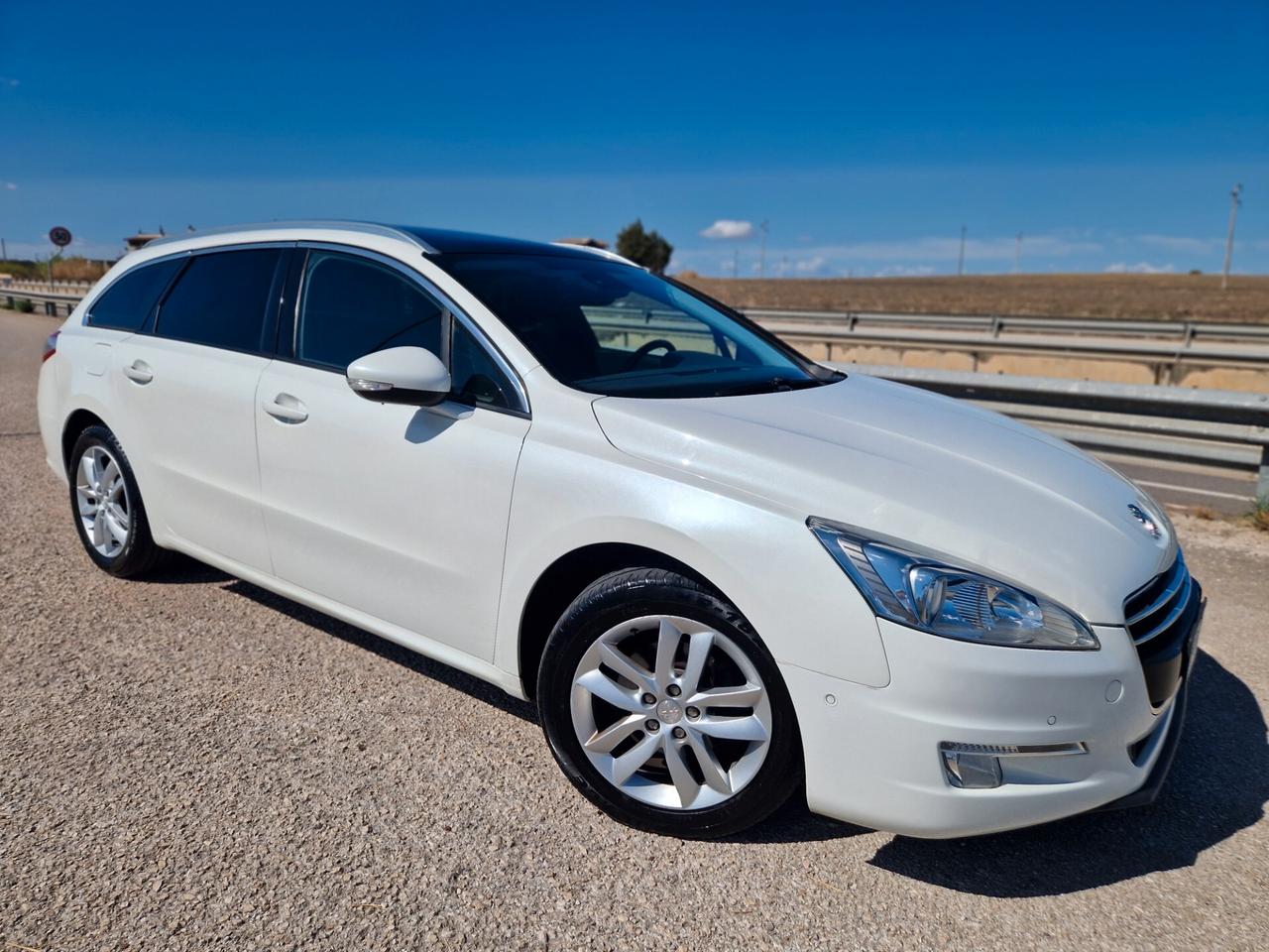 Peugeot 508 2.0 HDi 163CV SW Ciel Active