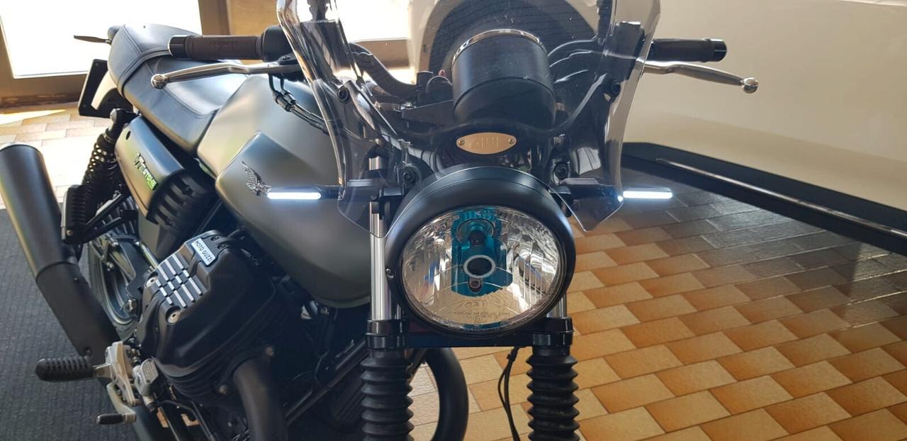 Moto Guzzi V7 III 750 Stone