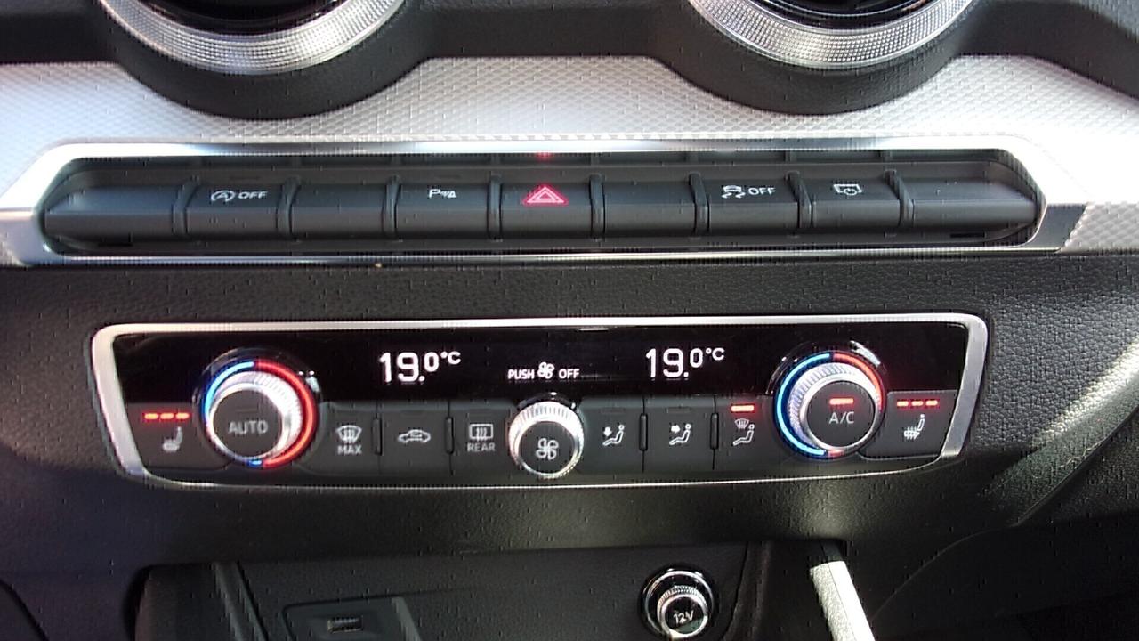 Audi Q2 30 TDI S tronic Admired Advanced