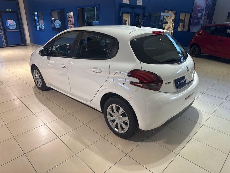 Peugeot 208 BlueHDi 100 S&S 5 porte Van Active 5.500 + IVA