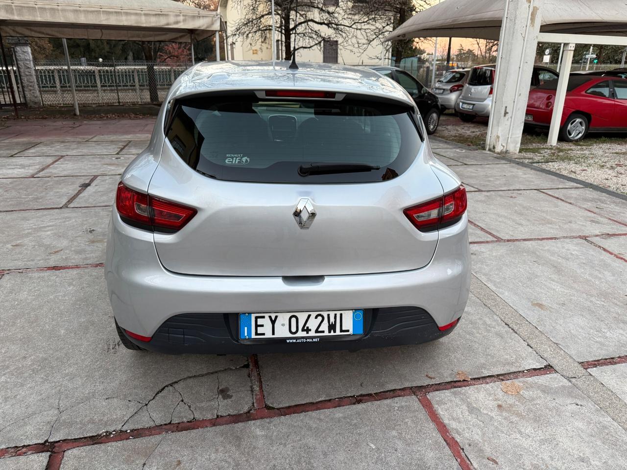 Renault Clio 1.2 75CV 5 porte Wave