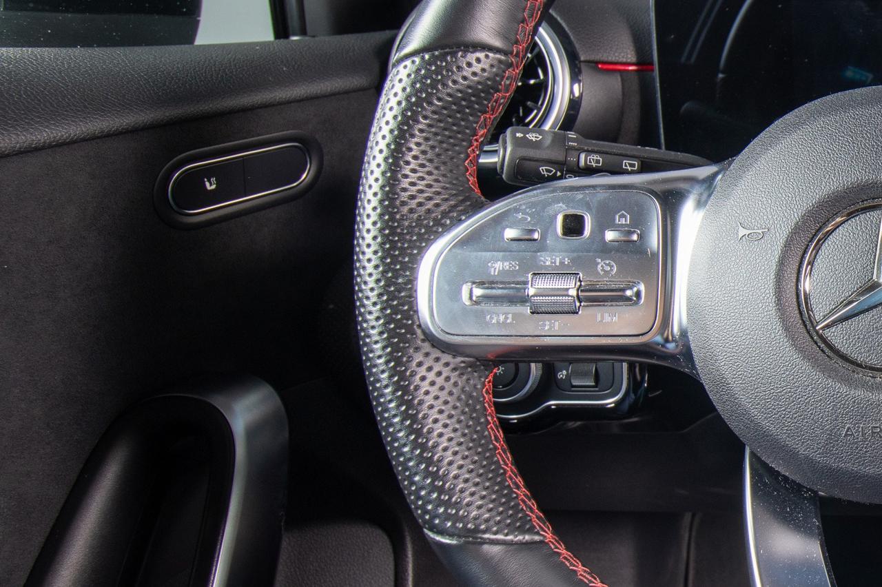 Mercedes-Benz A 180 Premium Amg Auto 136cv