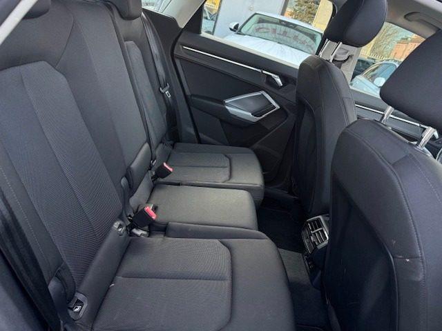 AUDI Q3 2.0 TDI 150 CV S tronic Business TETTO PANORAMICO