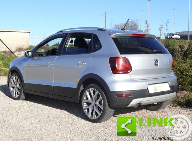 VOLKSWAGEN Polo CROSS 1.2 TSI BlueMotion