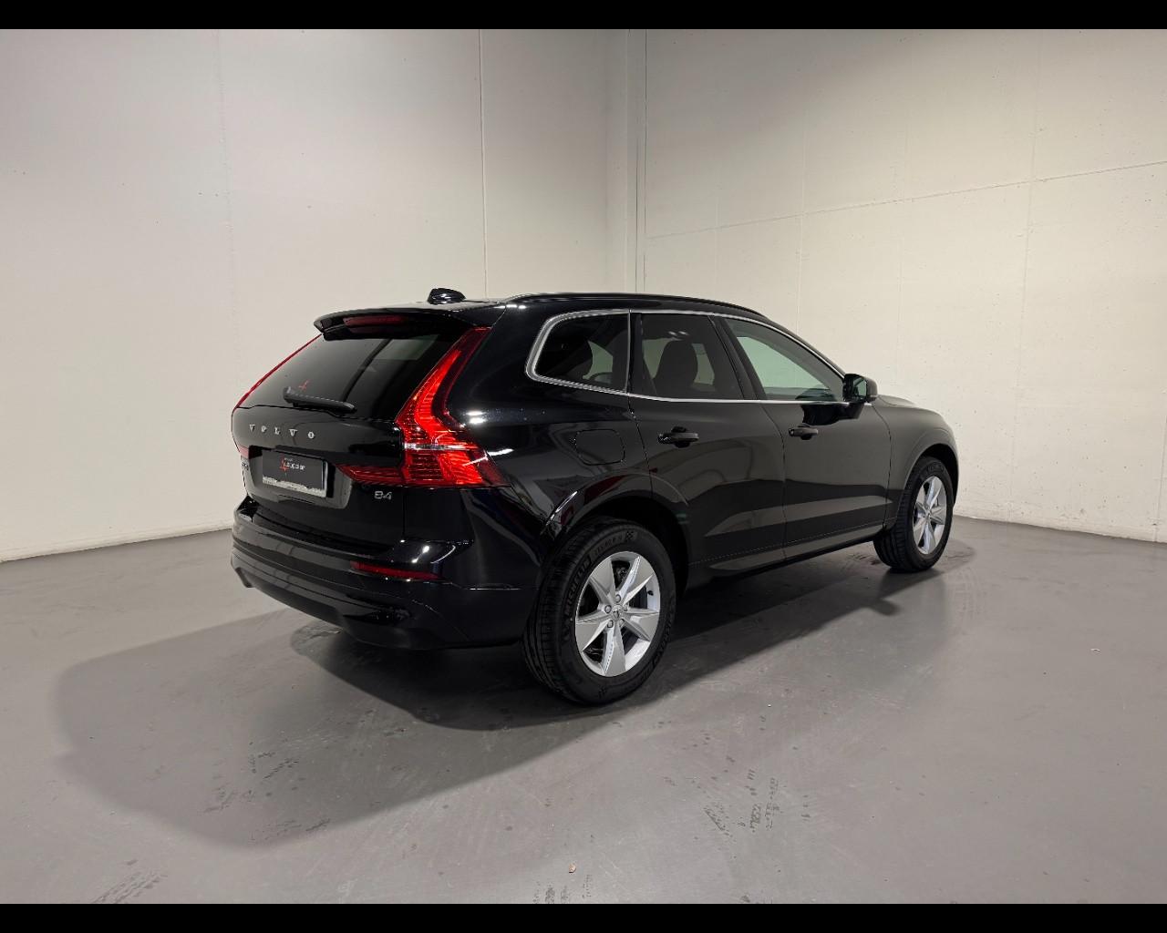 VOLVO XC60 B4 GEARTRONIC CORE