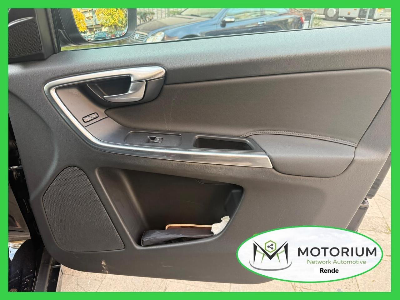 Volvo XC60 D4 180cv Geartronic Momentum 01/2014