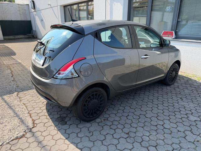 LANCIA Ypsilon 1.0 HYBRID SILVER MANUALE OK NEOPATENTATO