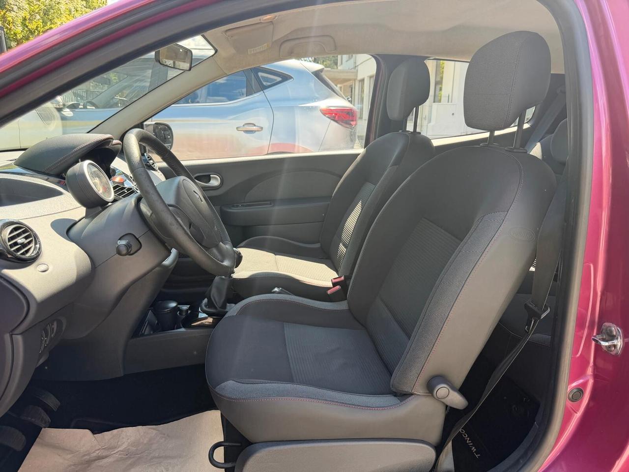 Renault Twingo 1.2 16V Etoile GOMME NUOVE