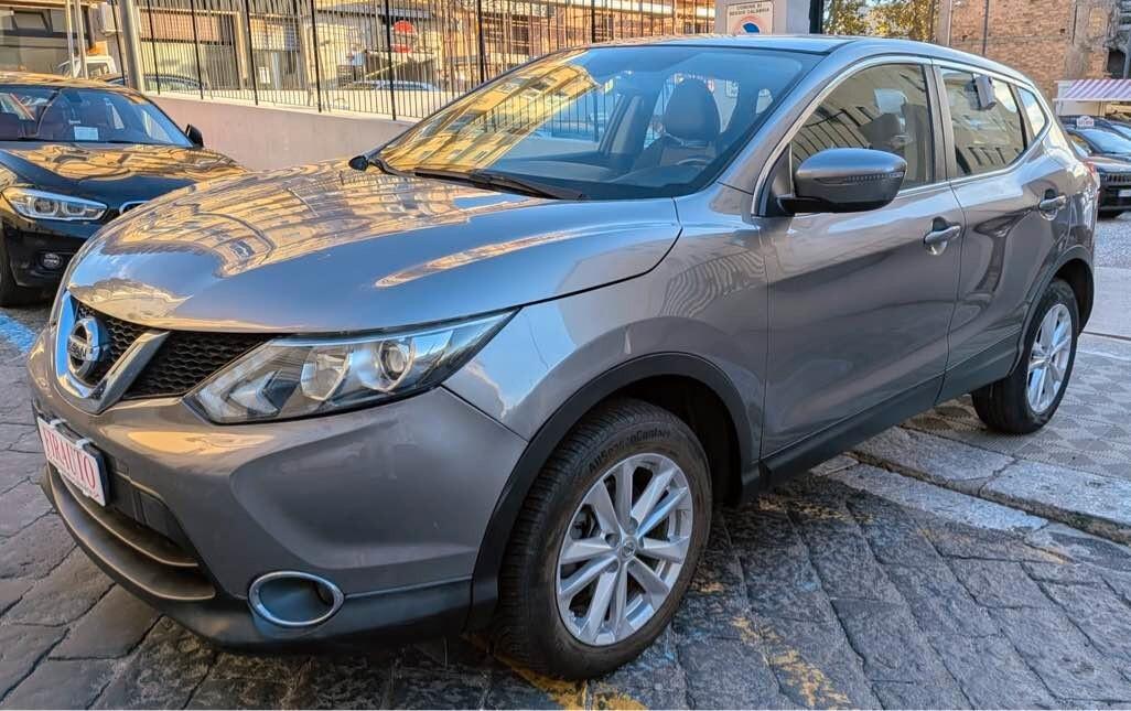 Nissan Qashqai 1.5 dCi N-Connecta
