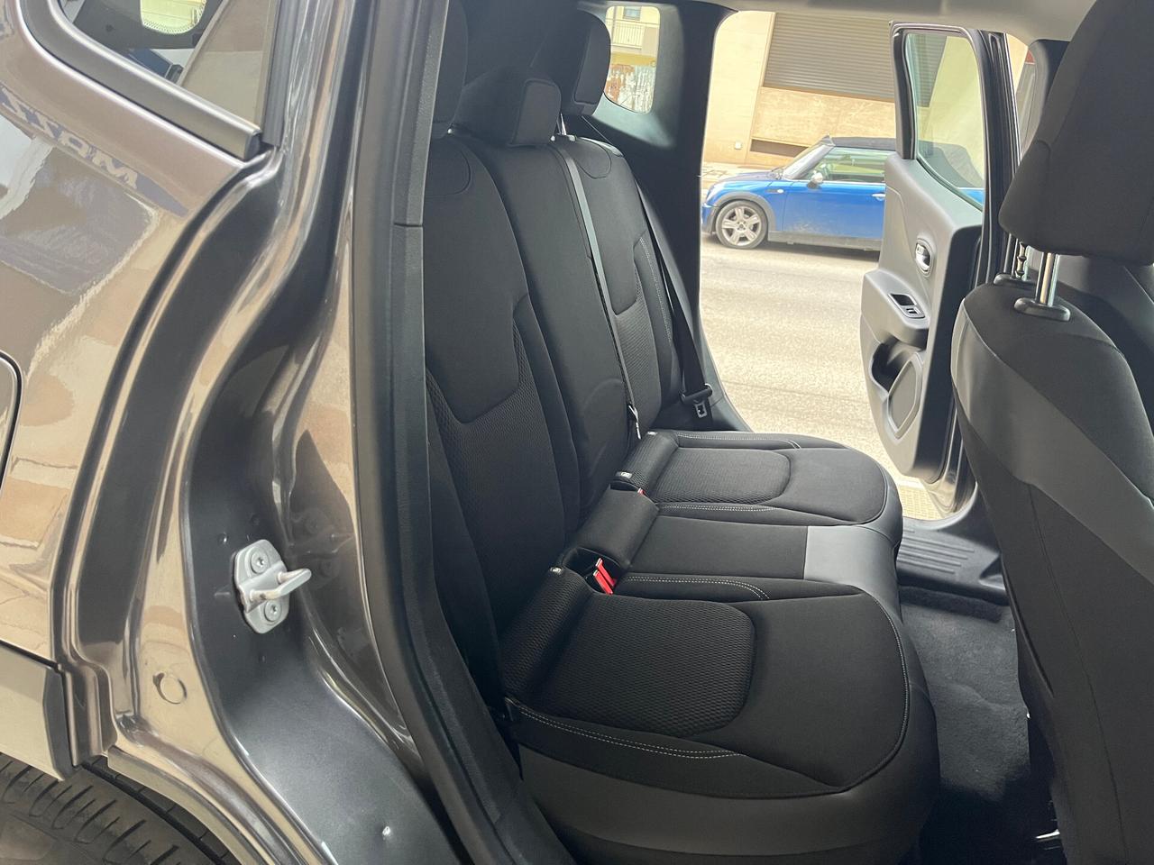 Jeep Renegade 1.6 Mjt 130 CV Limited -targa GE333FV-