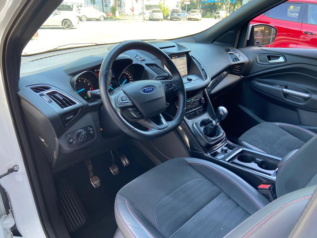 Ford Kuga ST Line 1.5 EcoBoost #11356