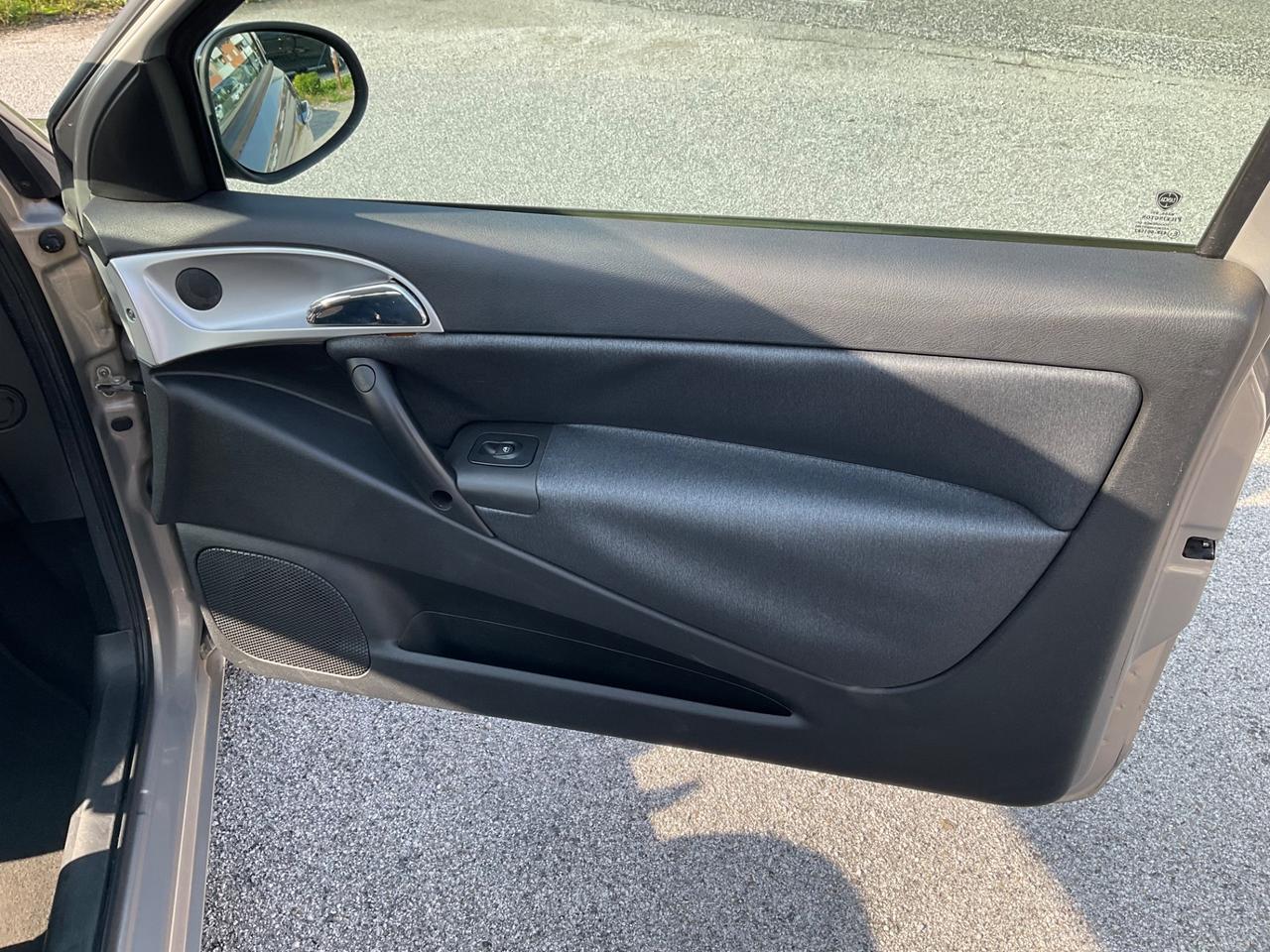 Lancia Ypsilon 1.2 69 CV Elle
