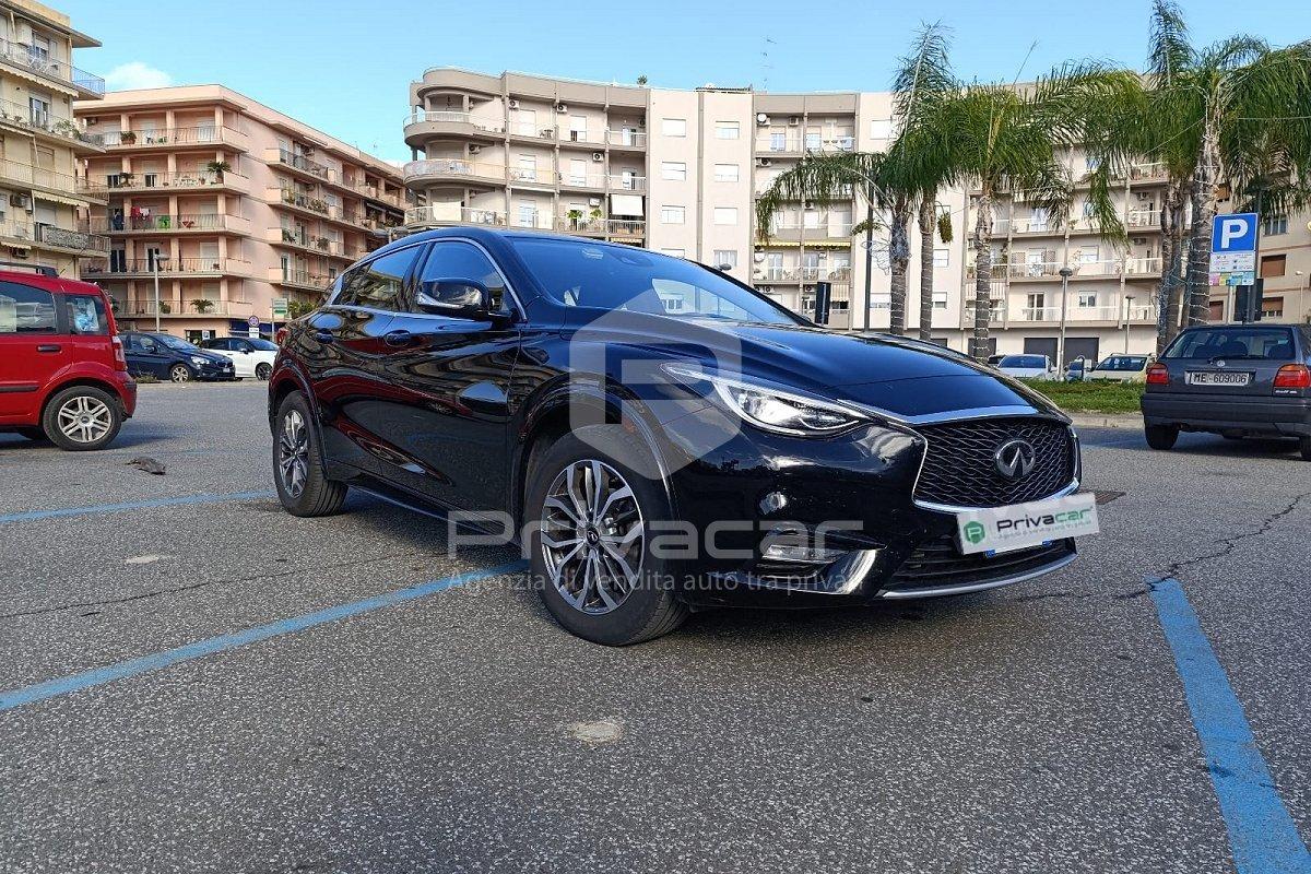 INFINITI Q30 1.5 diesel DCT Business