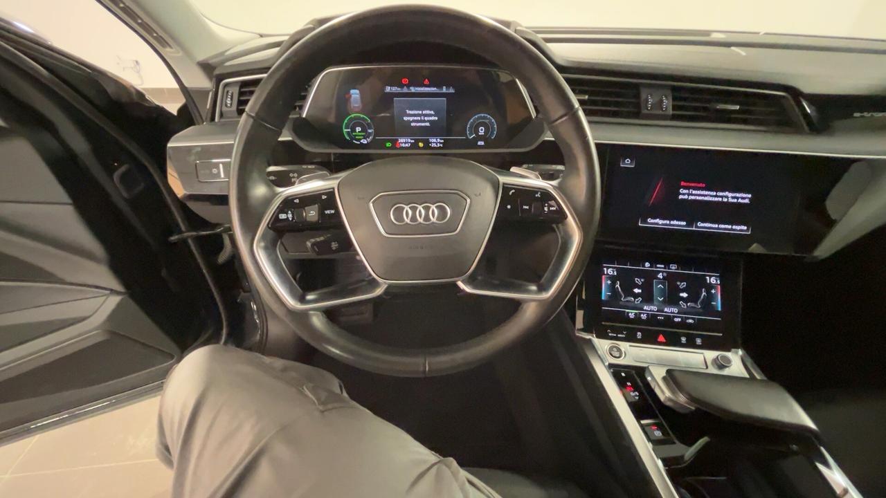 Audi e-tron 50 quattro Business