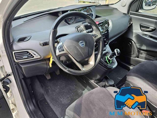 LANCIA Ypsilon 0.9 TwinAir 85 CV 5 porte Metano Ecochic Gold