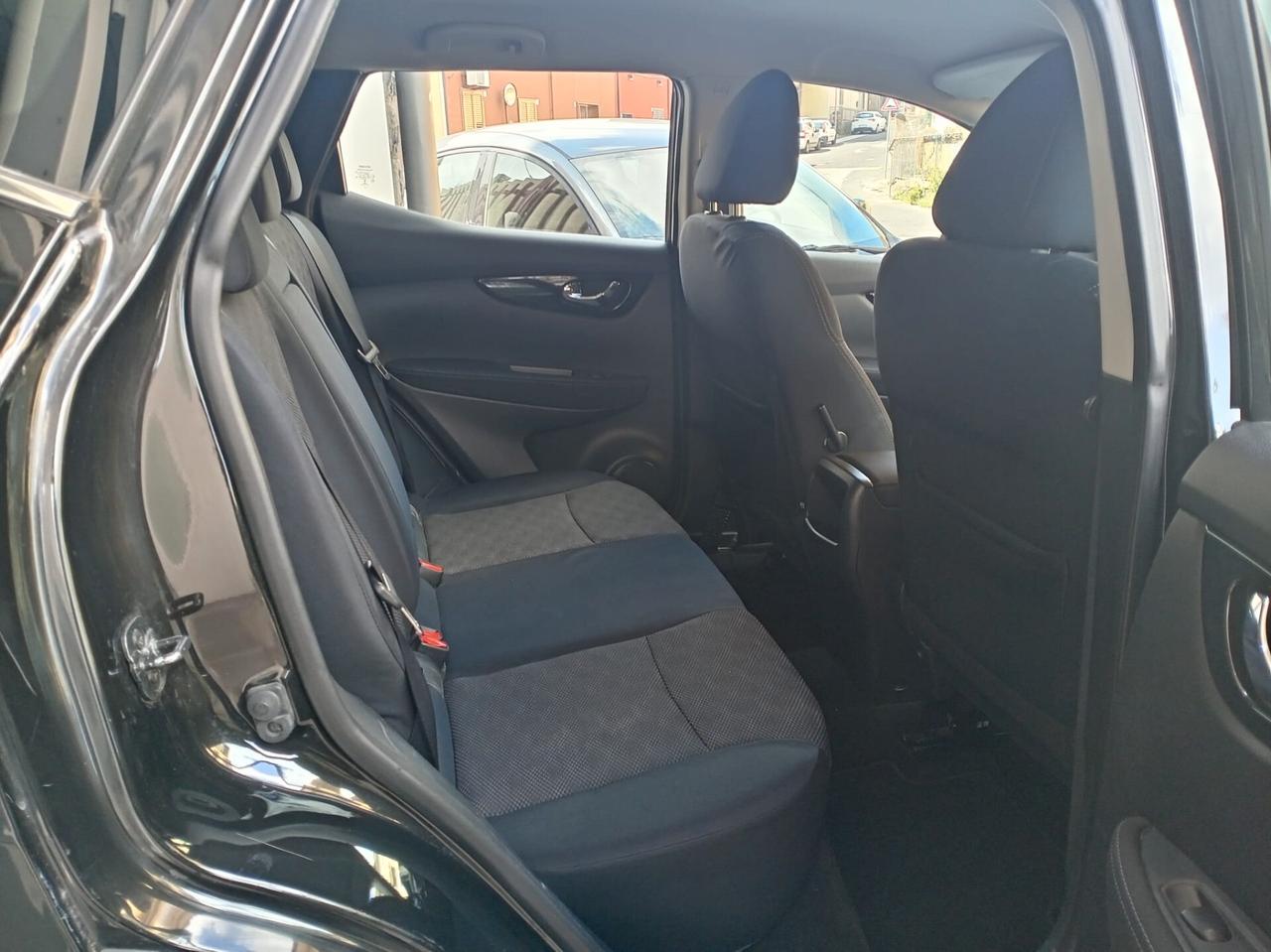 Nissan Qashqai 1.5 dCi Acenta