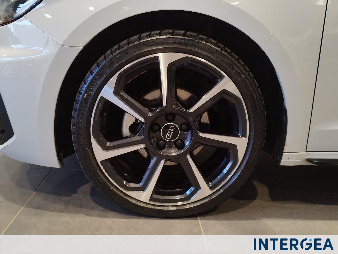 AUDI A1 Sportback 30 1.0 tfsi S Line Edition 116cv s-tronic