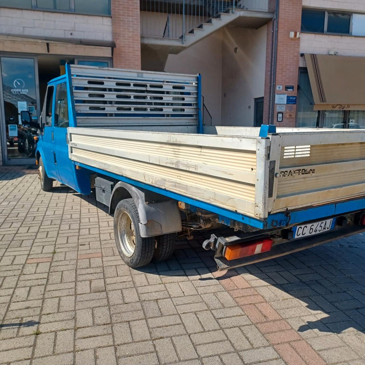 FORD TRANSIT 6 POSTI MECCANICAMENTE OK