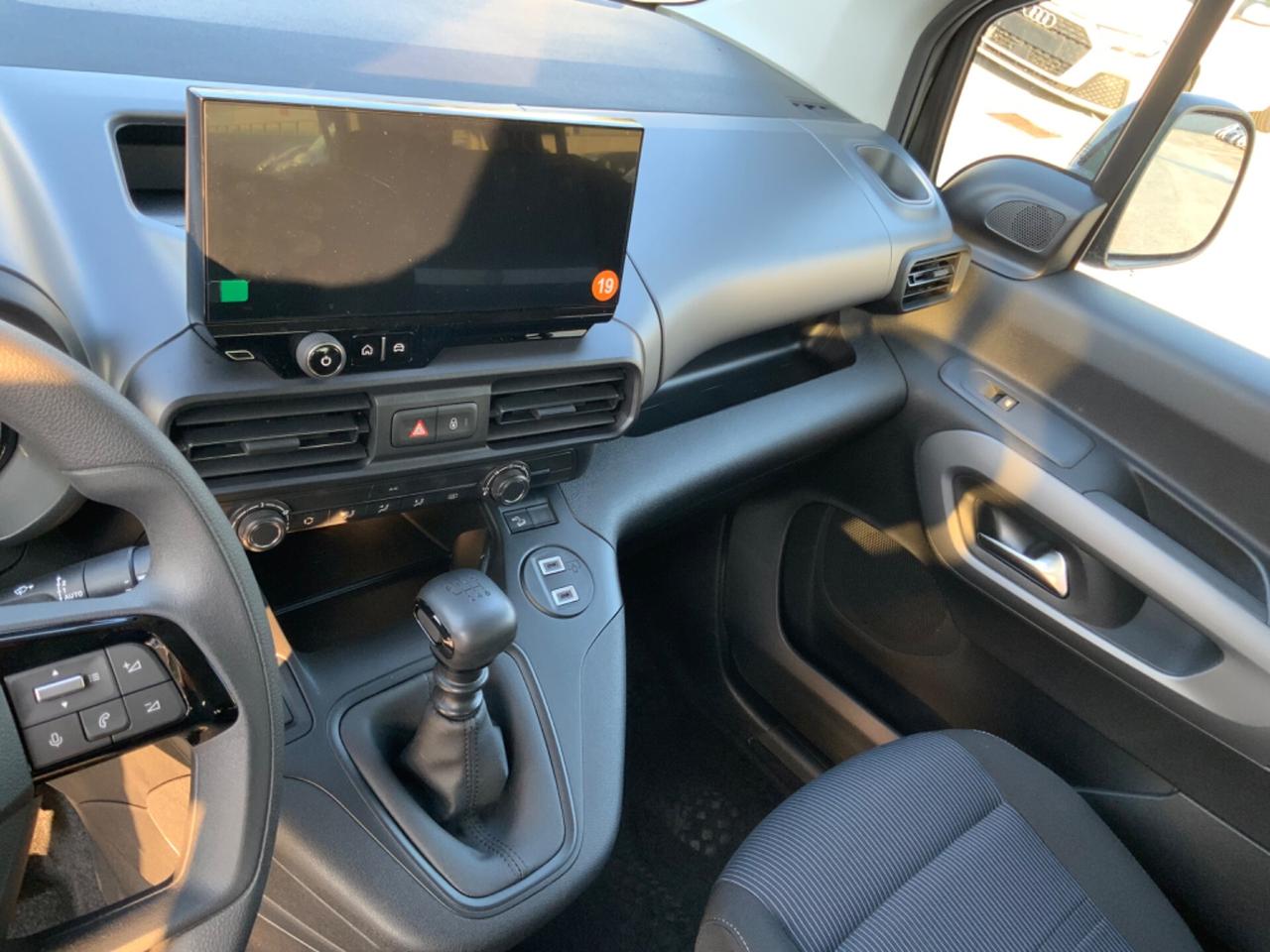 Fiat Doblo Doblò 1.5 BlueHdi 100CV Crew Cab 5 POSTI FULL OPT