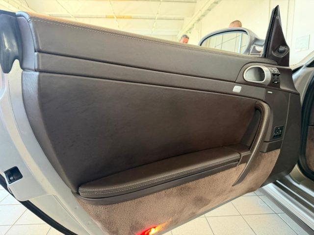PORSCHE 911 Turbo Cabriolet //SPORT-CHRONO//COCOA//