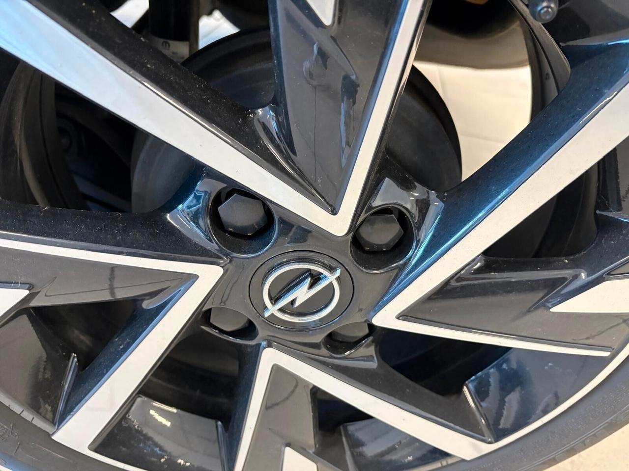 Opel Corsa GS 1.2 100 CV 6mt SPOTICAR