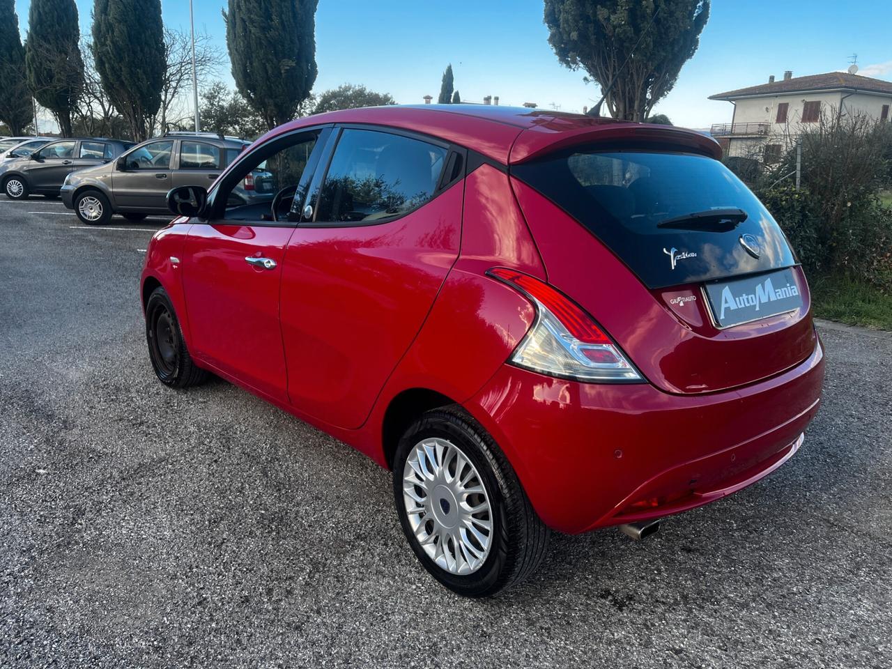 Lancia Ypsilon 1.2 69 CV 5 porte GPL Ecochic Silver