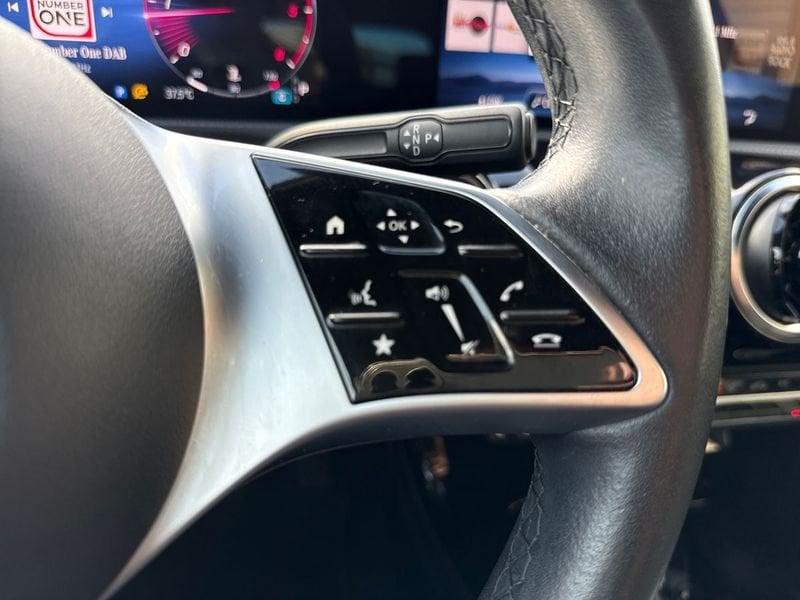 Mercedes-Benz Classe A A 180 d Progressive Advanced auto