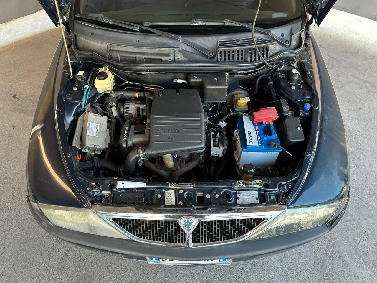 Lancia Y 1.2i cat LS