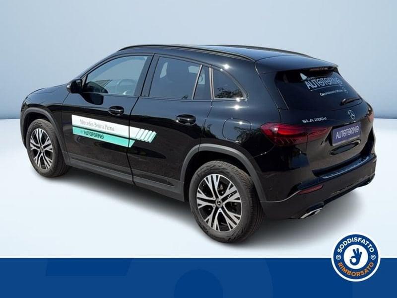 Mercedes-Benz GLA 200d Automatic Advanced Progressive