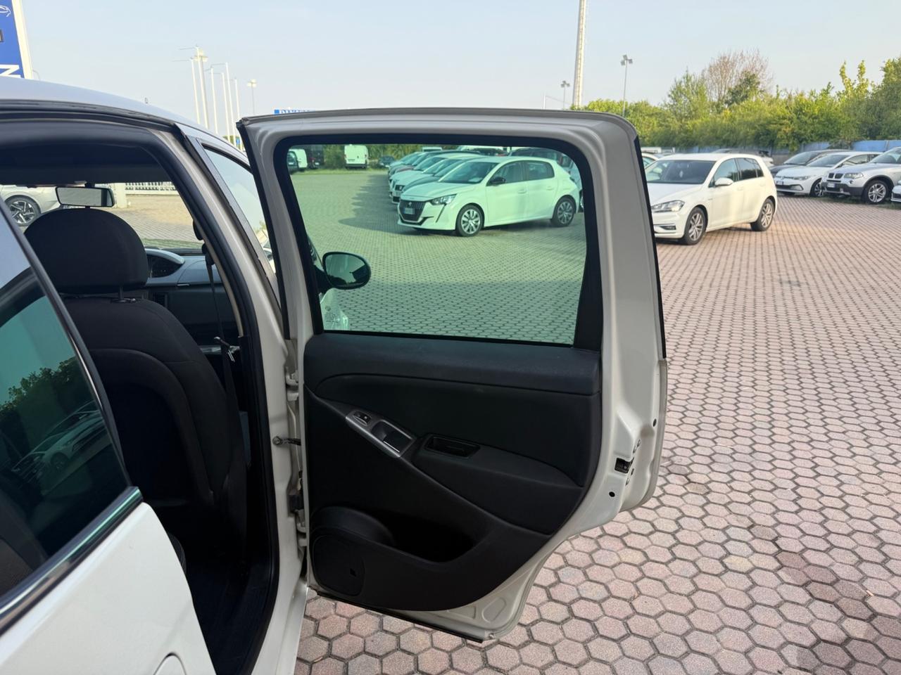 Lancia MUSA 1.4 8V Ecochic (GPL) Platinum