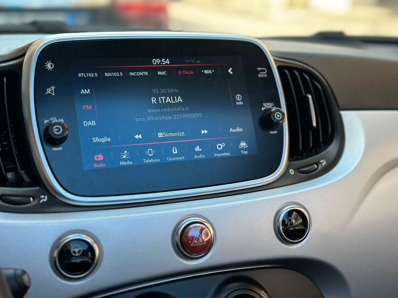 Fiat 500C 1.0 Hybrid Connect