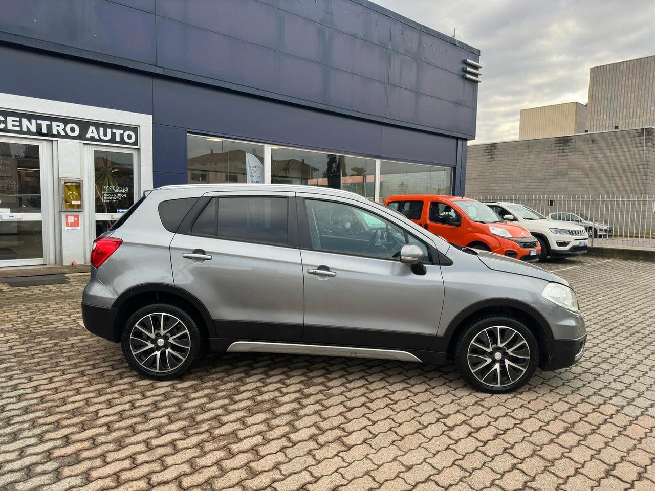 Suzuki SX4 S-Cross S-Cross 1.6 ddis Top 4wd allgrip 120 CV