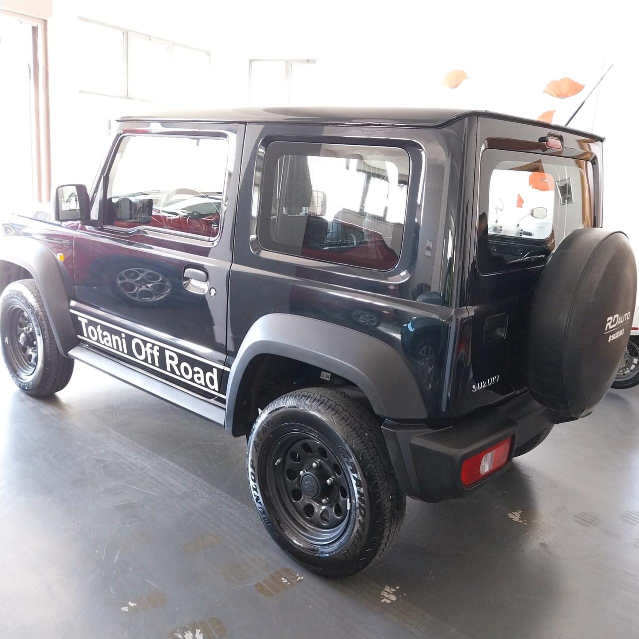 Suzuki Jimny 1.5 5MT PRO (N1)