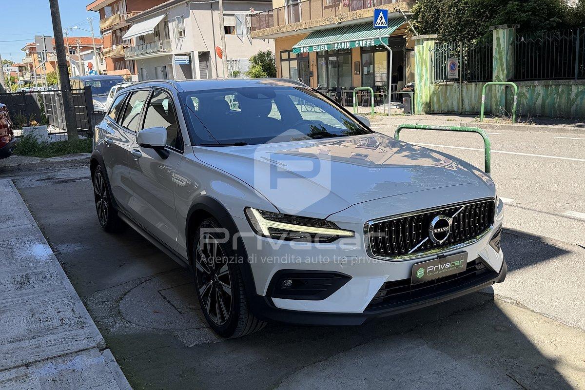 VOLVO V60 Cross Country D4 AWD Geartronic Pro