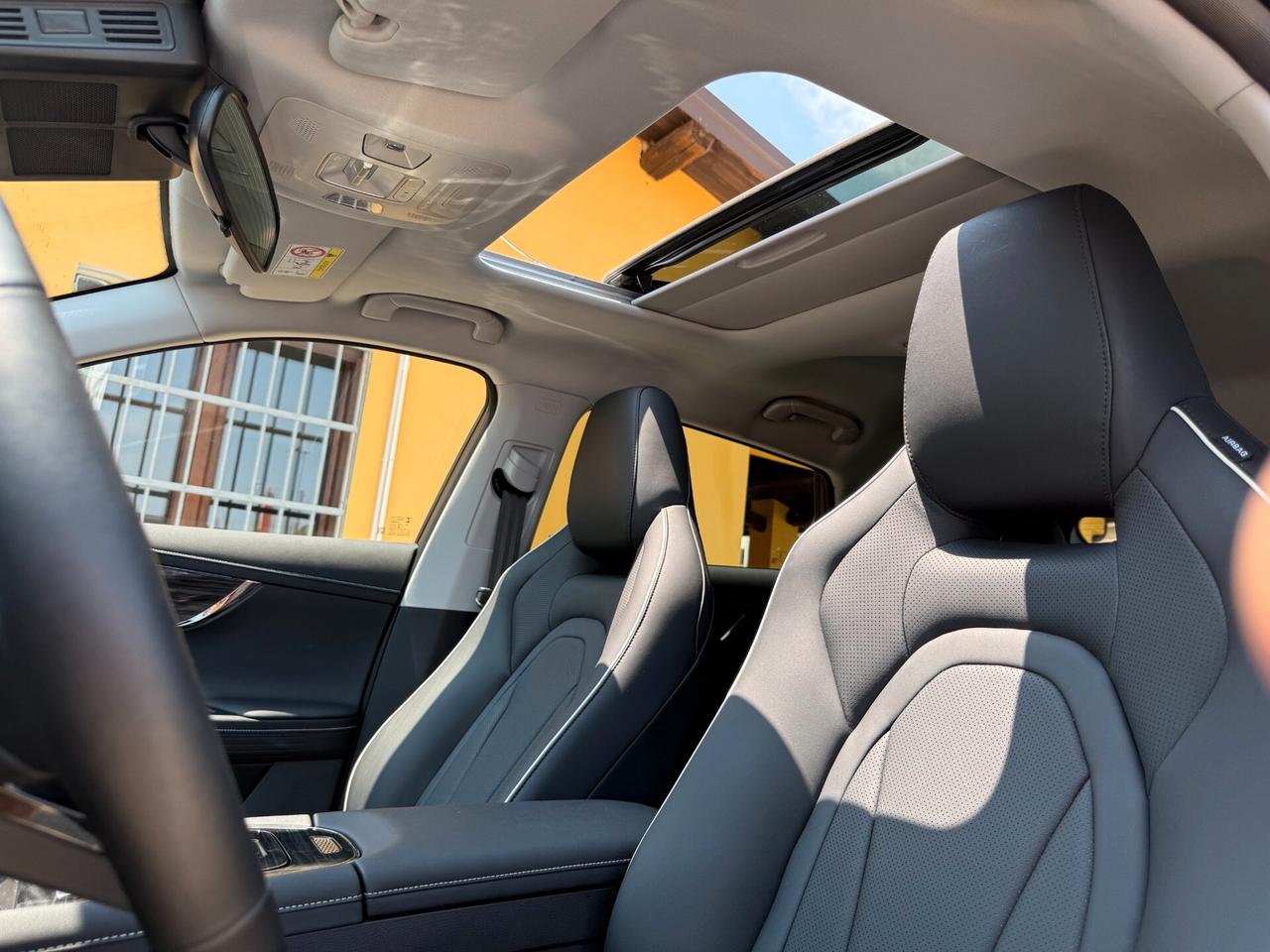 Omoda 5 SHS-H HEV 1.5 224cv TGDI Premium IVA ESPOSTA